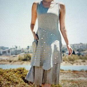 Inizio Italian Linen Sleeveless Tiered Flutter Dress